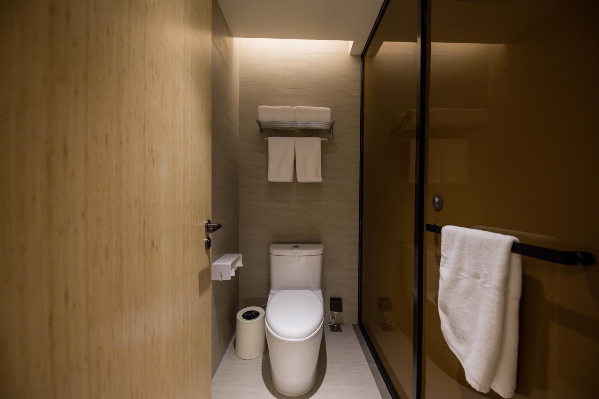 Ji Hotel Shanghai The Bund Jinling East Road Exterior foto